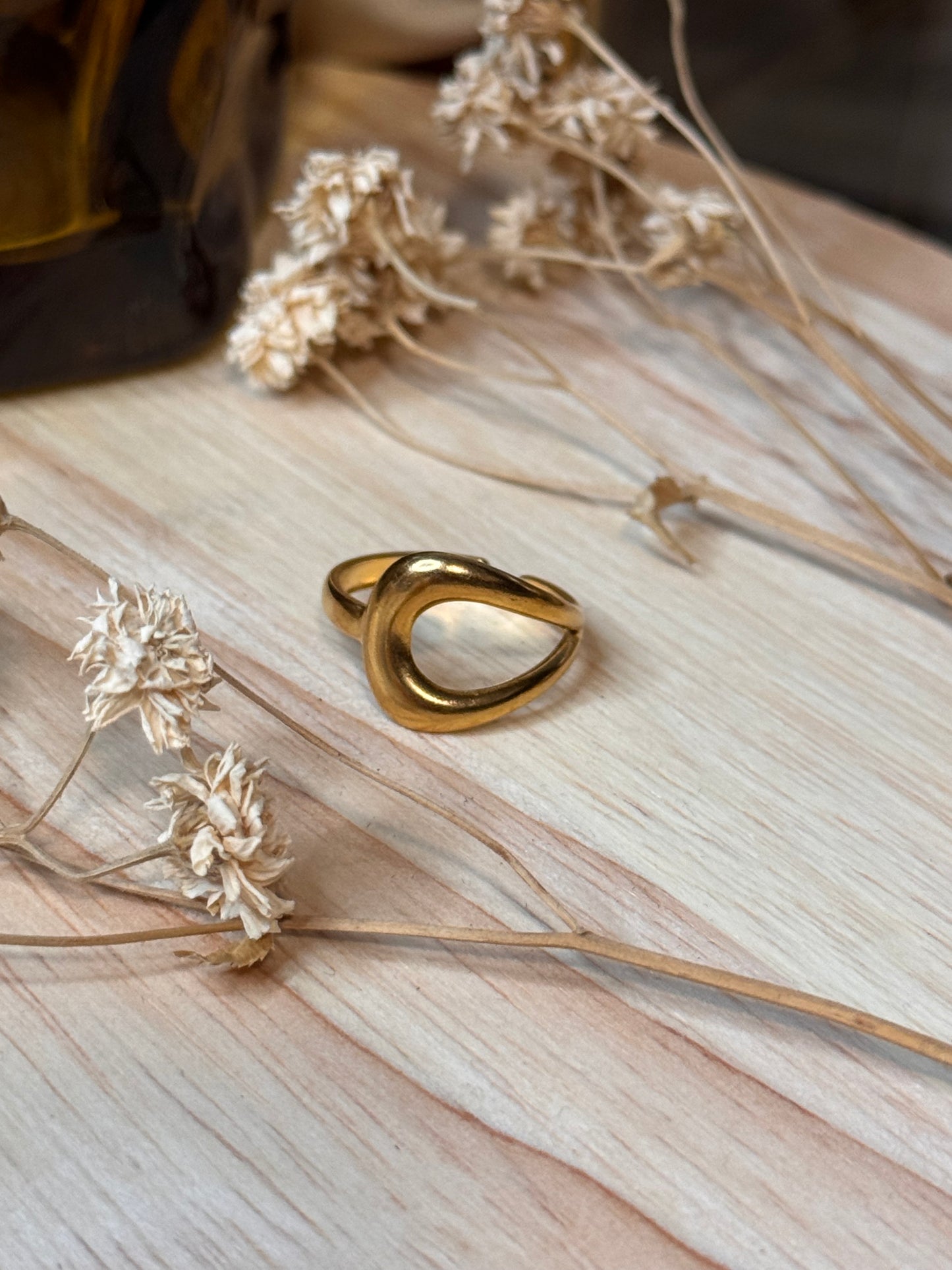 63. Délia - bague ajustable - Élégance fluide forme goutte d’eau