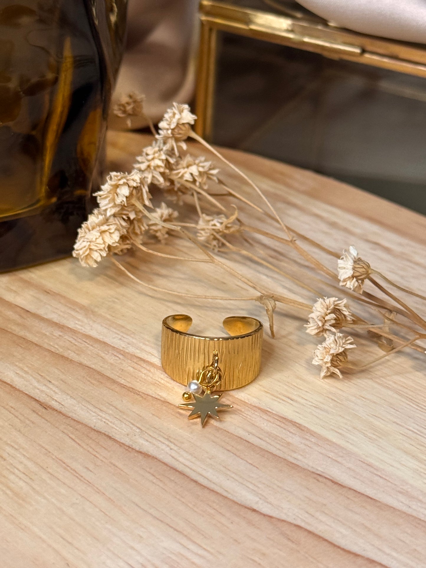29. Lustrella -Bague Ajustable en Acier Inoxydable Texturée - Breloque Étoile Scintillante et Perle