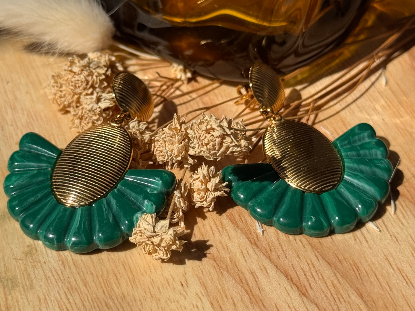 Boucles d’oreilles pendantes dorées et vert émeraude – Acier inoxydable chic