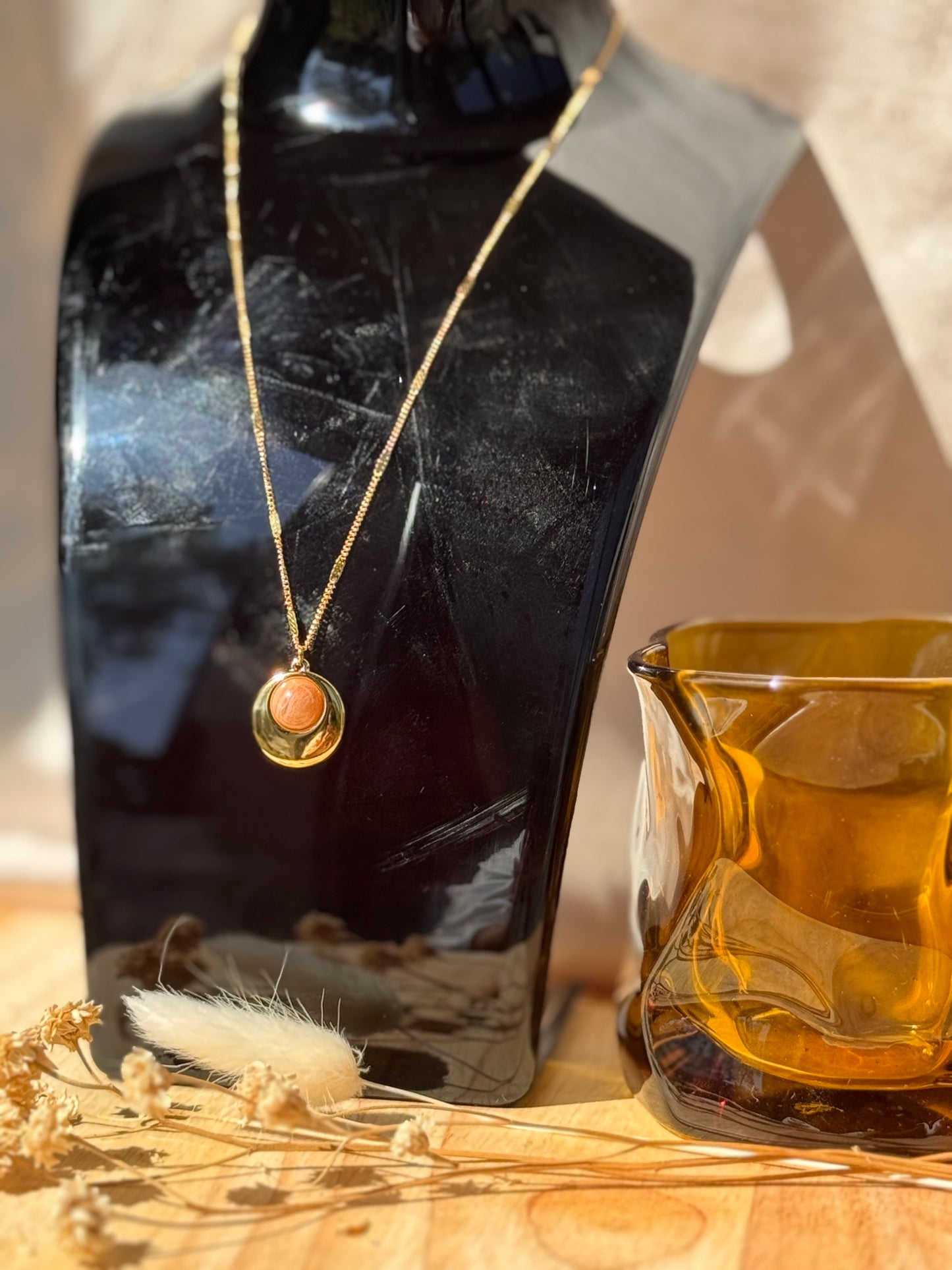 Collier doré pierre rose orangé – Acier inoxydable élégant