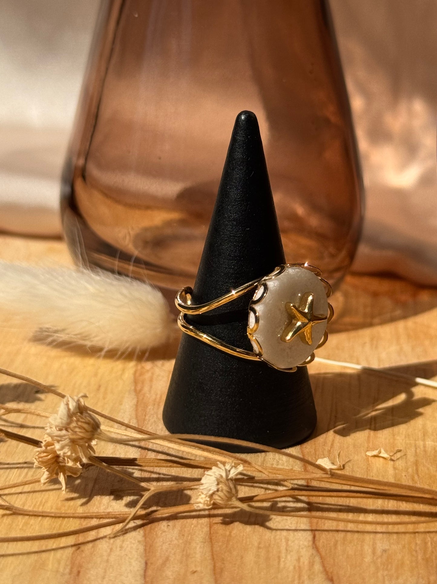 Bague Stella – Acier inoxydable doré et pierre étoilée