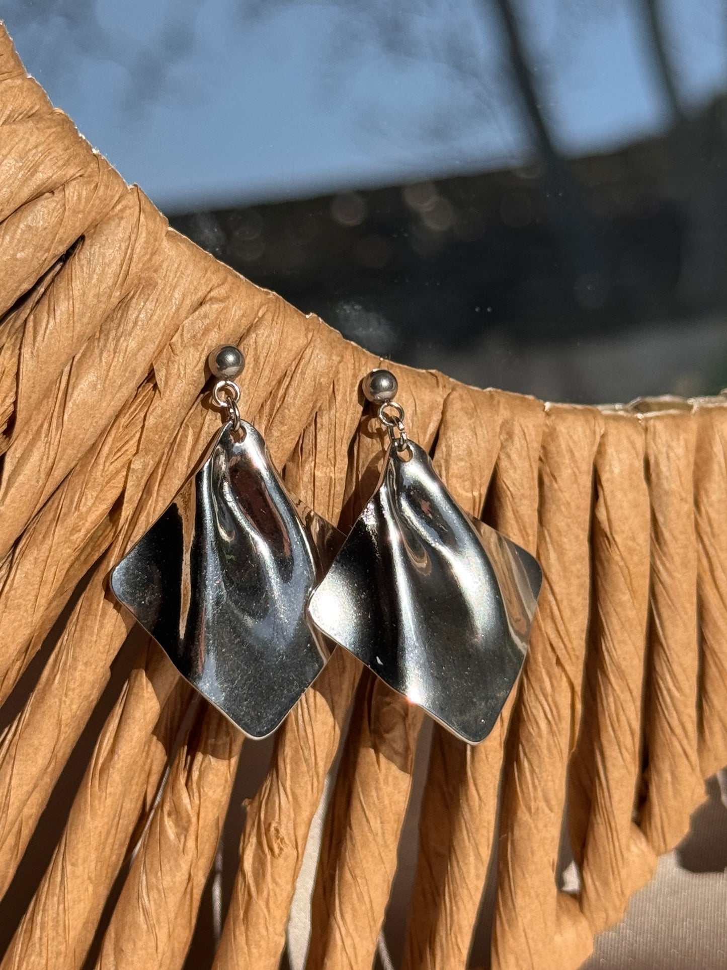 92. Boucles d'Oreilles Pendantes en Acier Inoxydable - Losange relief