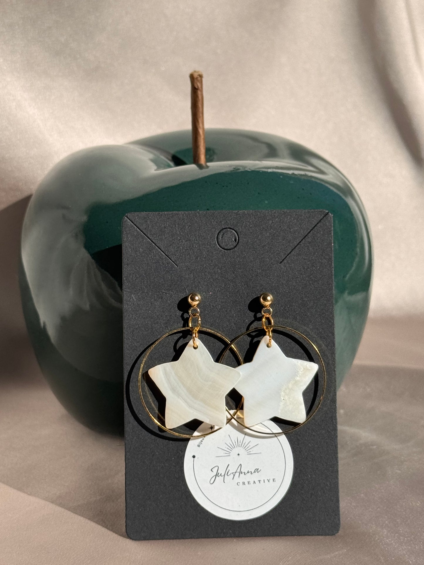 05. Boucles d'oreilles en acier inoxydable doré - Cercle et étoile en nacre