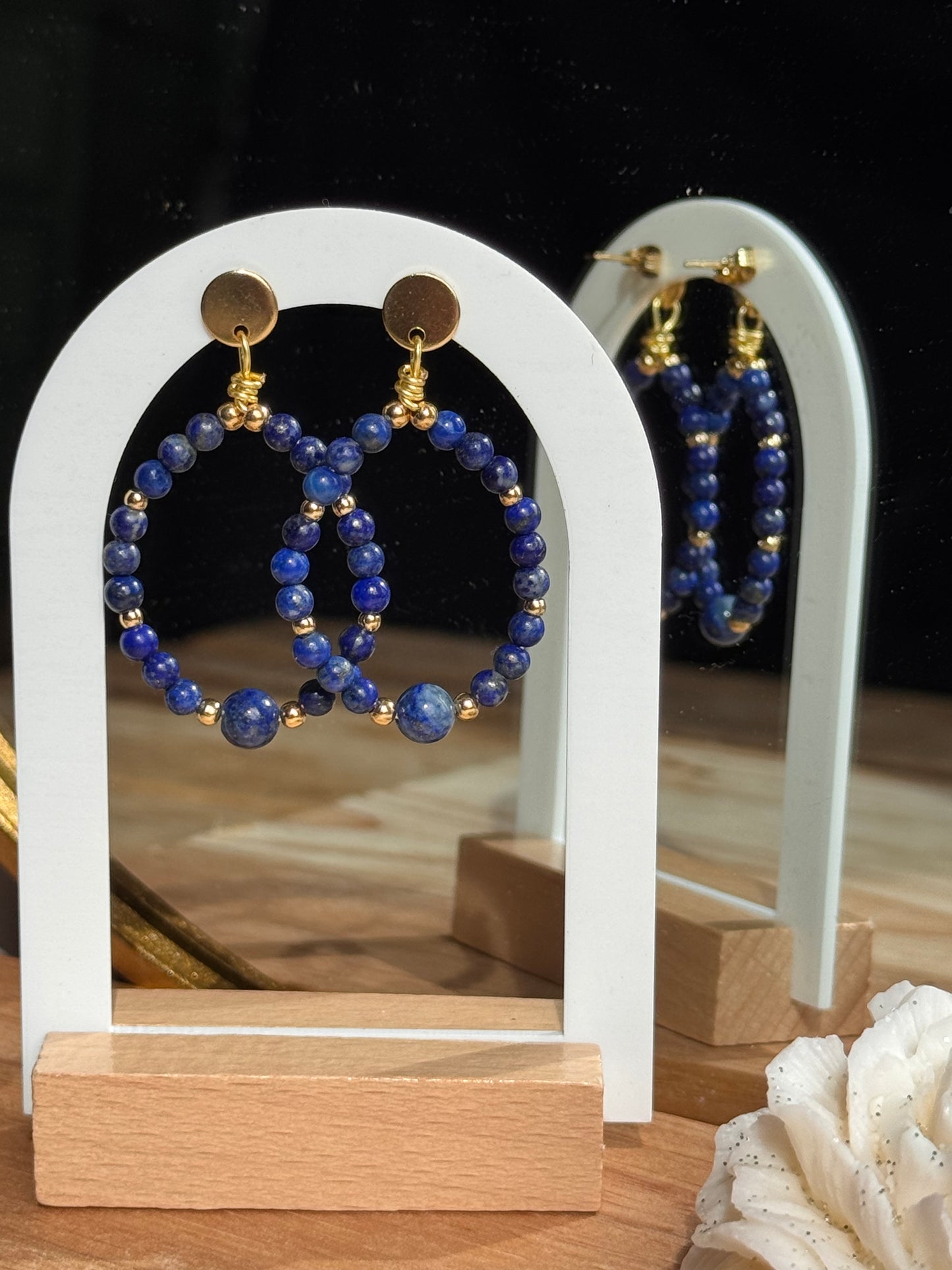 145. Azura - Boucles d'oreilles pendantes en acier inoxydable doré perles naturelles Lapis Lazuli