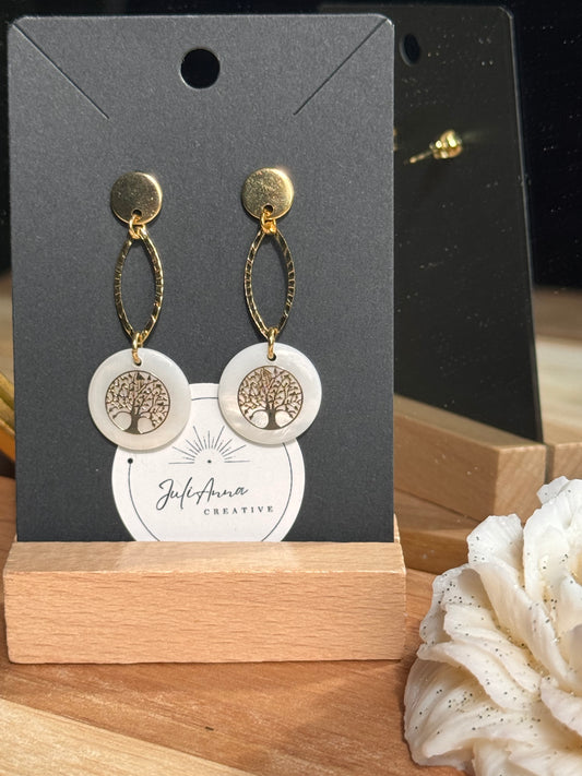 73. Boucles d'oreilles en acier inoxydable doré avec nacre et arbre de vie
