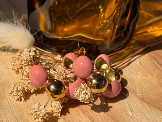 Boucles d’oreilles créoles dorées et roses – Acier inoxydable moderne et élégant