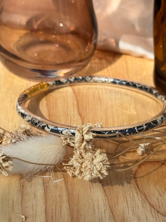 Bracelet  effet marbré beige & noir – Style tendance